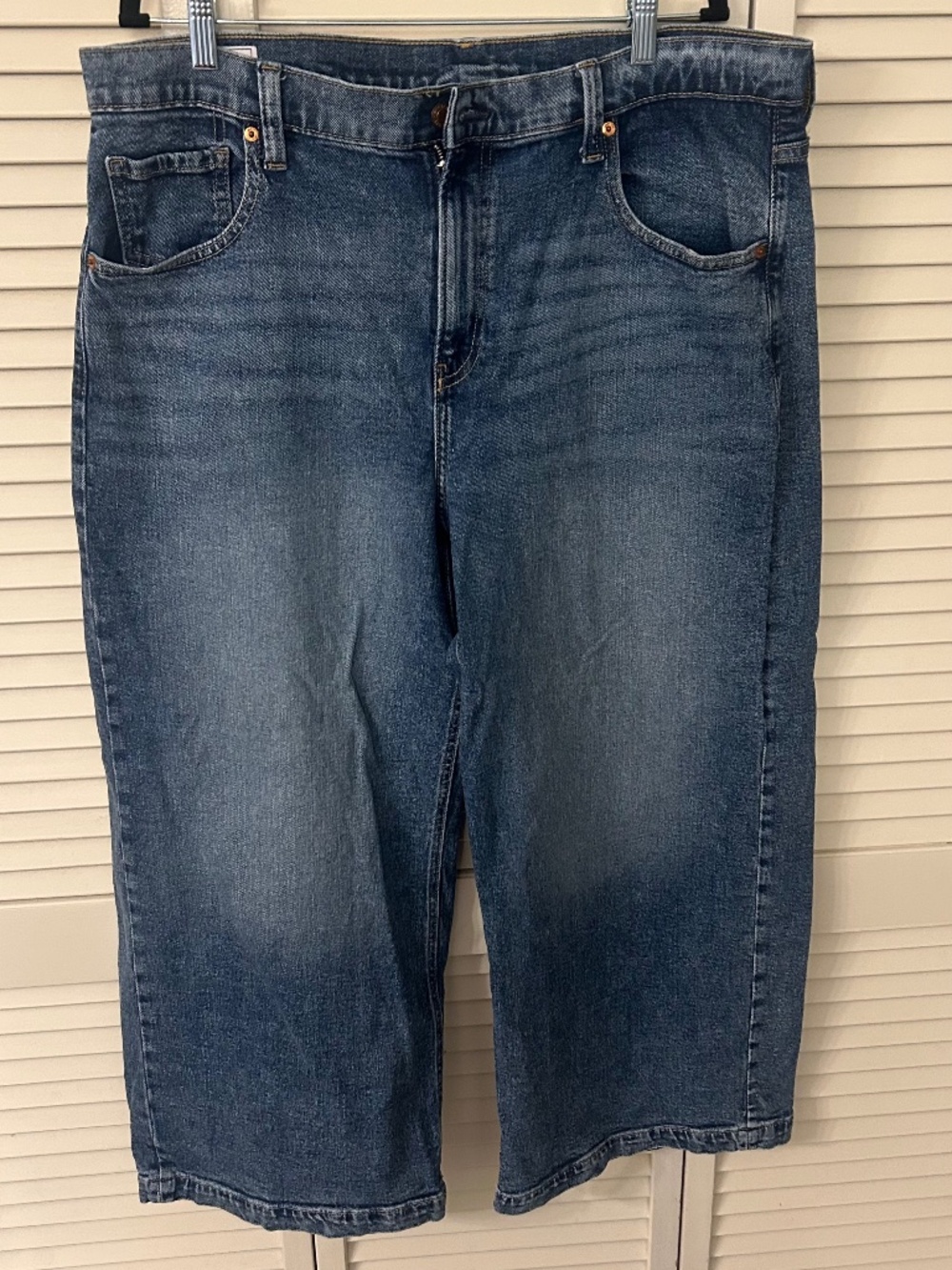 Gap High Rise Stride Ankle Jeans